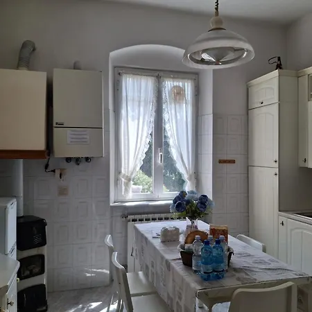 Cinque Terre & Portofino Lodge-dependance Bracco مونيلّي