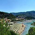 Cinque Terre & Portofino Lodge-dependance Bracco Moneglia