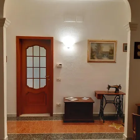 Cinque Terre & Portofino Lodge-dependance Bracco