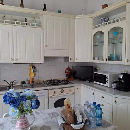 Cinque Terre & Portofino Lodge-dependance Bracco Appartamento Moneglia