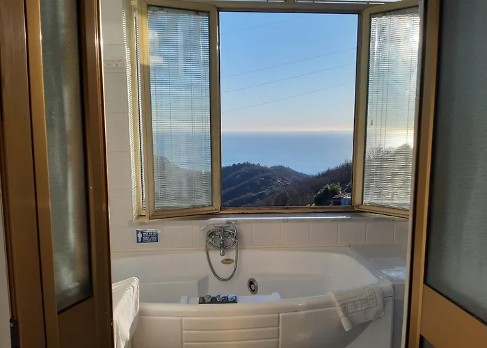 Cinque Terre & Portofino Lodge-dependance Bracco