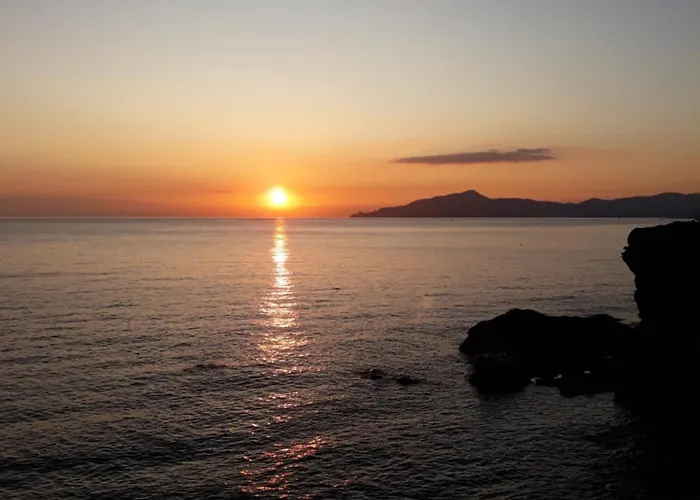 Cinque Terre & Portofino Lodge-dependance Bracco * Монелья